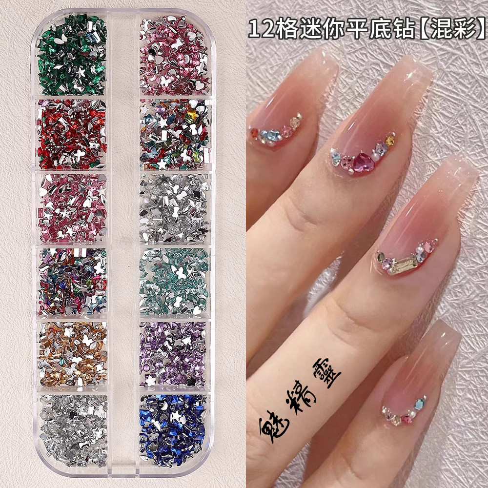 12กริดผสมสไตล์ ผู้มีอิทธิพล ร้อนขายเรซิ่นด้านล่างแบนรูปเพชรมินิขนาดเล็กอะคริลิเล็บเพชรอุปกรณ์เสริ