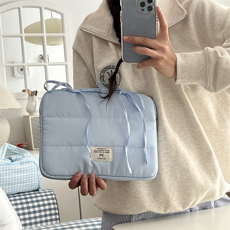 กระเป๋าแล็ปท็อป อิน สไตล์ริบบิ้นสีฟ้าเรียบง่ายโบว์แท็บเล็ตแขนเหมาะสําหรับ 9.7 10 11 13 13.6 14 15.6 นิ้ว