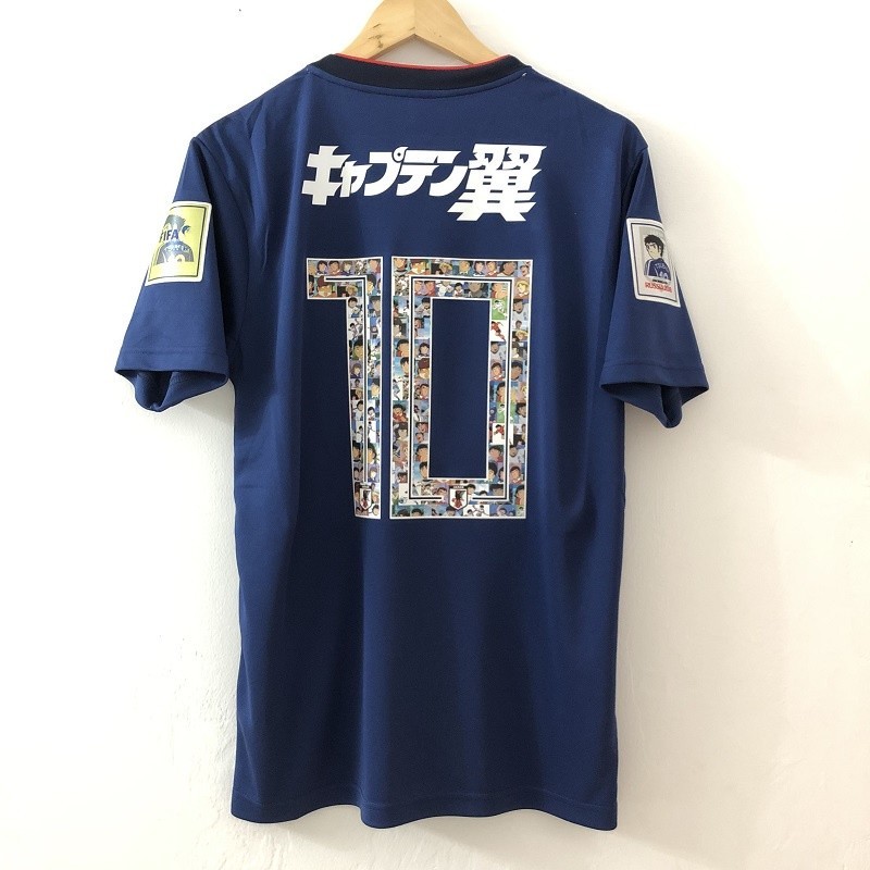 เสื้อกีฬาแขนสั้น ลายทีมชาติฟุตบอลญี่ปุ่น TSUBASA 2018 ชุดเหย้า สําหรับผู้ใหญ่