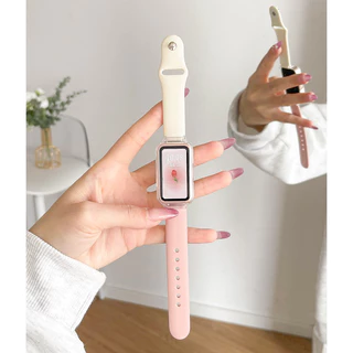 สายซิลิโคนพร้อมเคสสําหรับ For Samsung Galaxy Fit 3 สายนาฬิกาแฟชั่นสร้อยข้อมือแบบนุ่มสีทึบเปลี่ยนสายรัดข้อมือ