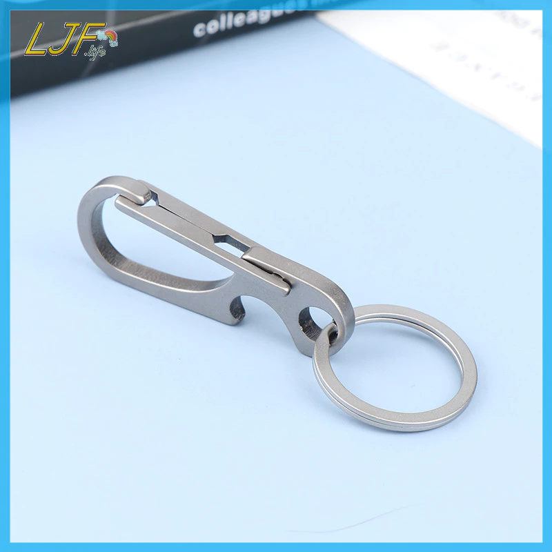 LJF 1 PC ไทเทเนียม Carabiner Multi-function พวงกุญแจ OutdoorWaist Chain แหวนหัวเข็มขัดที่เปิดขวดเบียร์เครื่องมือ TH