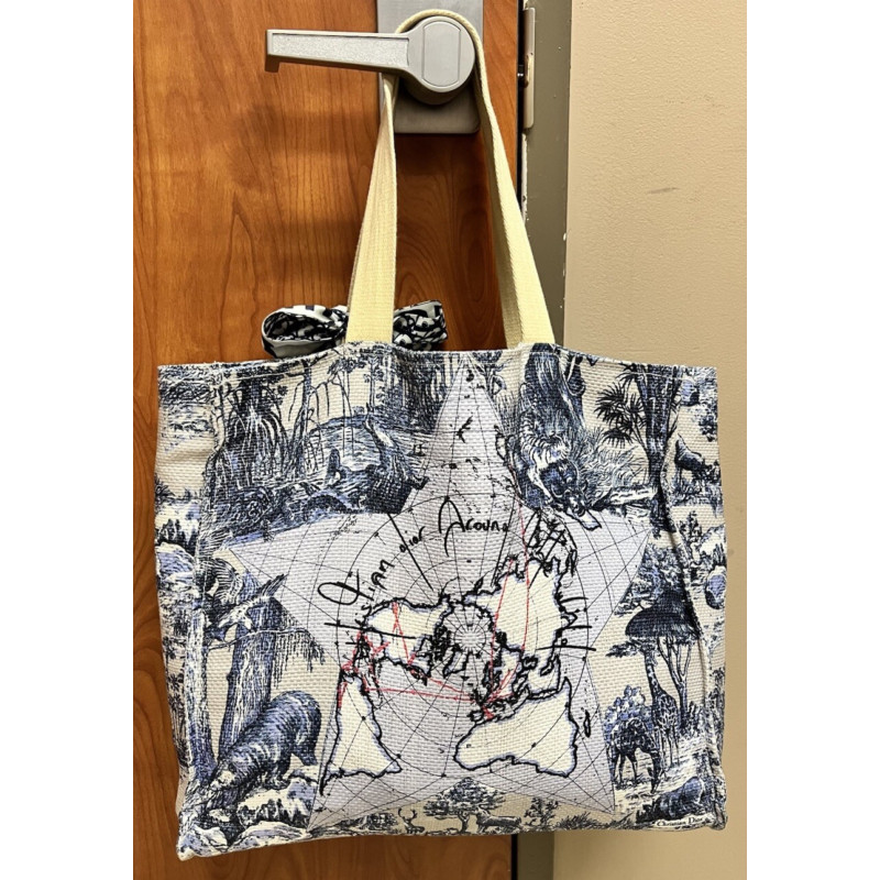 CHRISTIAN DIOR  Around the World Tote Bag NEW Platinum VIP Birthday Gift NOVELTY