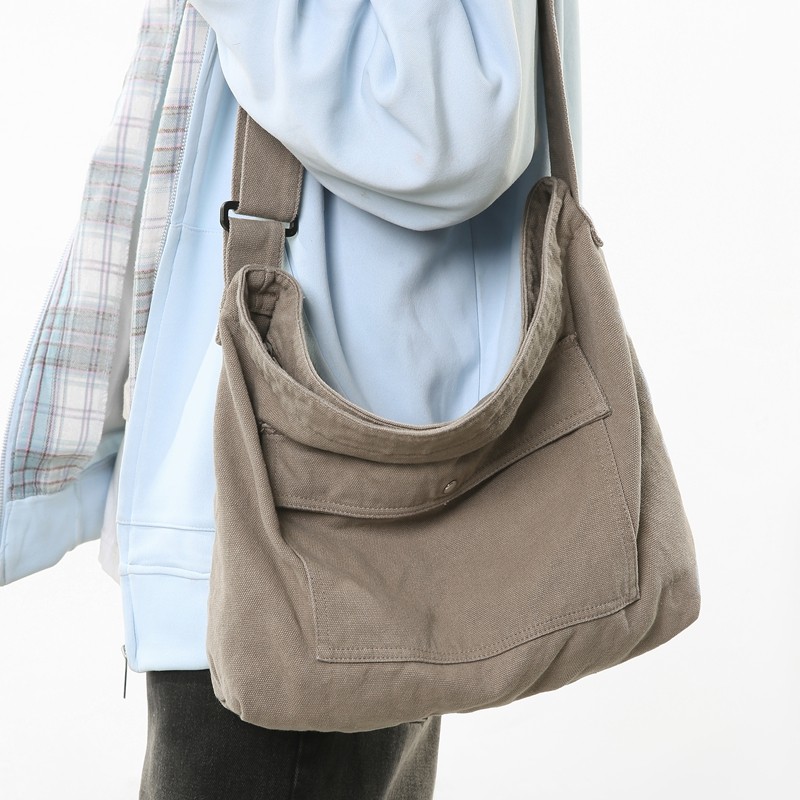 High Quality Canvas Shoulder Bag  Large Capacity Tooling Style Messenger Bag Large Capacity