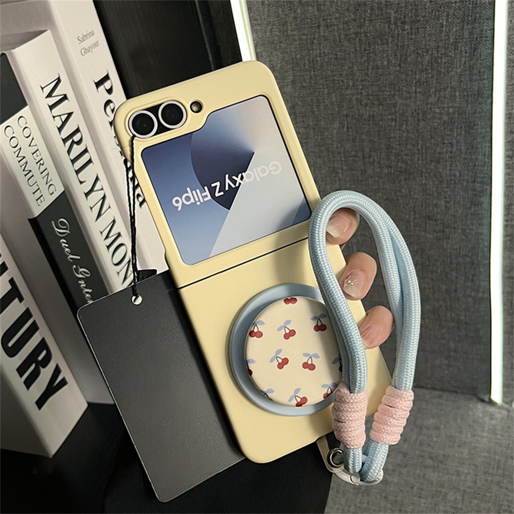 SAMSUNG น่ารักสีเหลืองสดเคสโทรศัพท์เชอร์รี่แม่เหล็กสําหรับSamsung Galaxy Z Flip 7 FE Z Flip6 Flip7 ZFlip 5 Zflip6 Zflip5 กันกระแทกปกหลัง ราคา ถูกที่สุด ดีลบีเคเค แกลเลอรีภาพที่ 2
