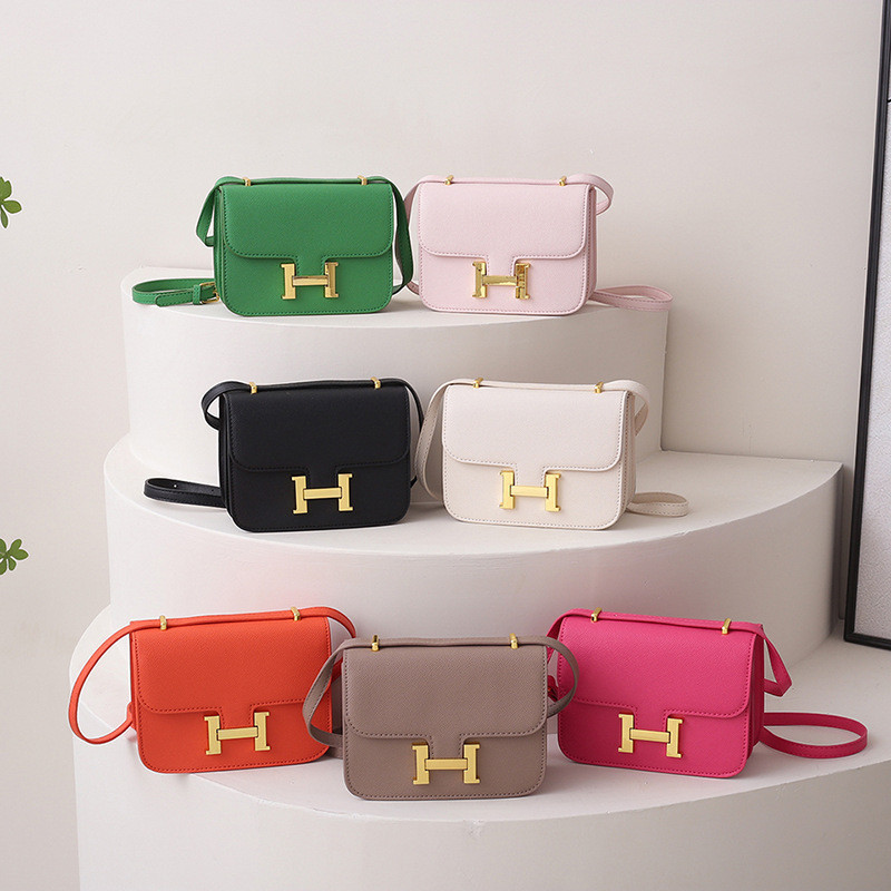 Classic Tofu Bag Shoulder Messenger All-Match Small Square Bag Ladies Bag