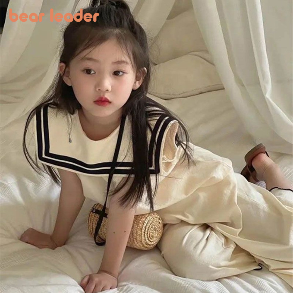 Bear Leader Girls Flip Collar Set เวอร ์ ชั ่ นเกาหลีของคอเหลี ่ ยมแขนกุดฤดูร ้ อนสีทึบสองชิ ้ น