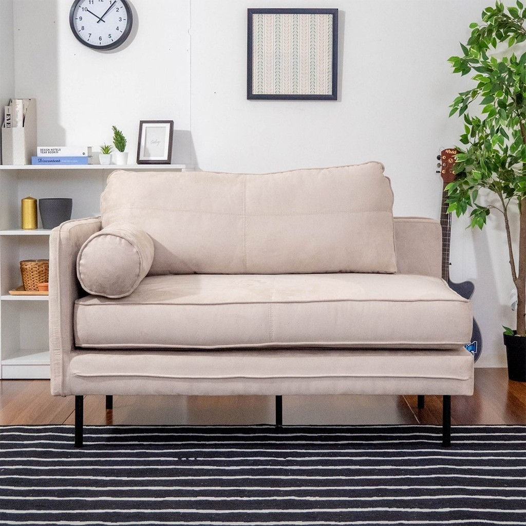 SB Design Square โซฟา Sofast รุ่น CUSHIE 2 ที่นั่ง ท้าวแขนซ้าย ผ้ากำมะหยี่ครีม (133X82X90 ซม.)  แบรน