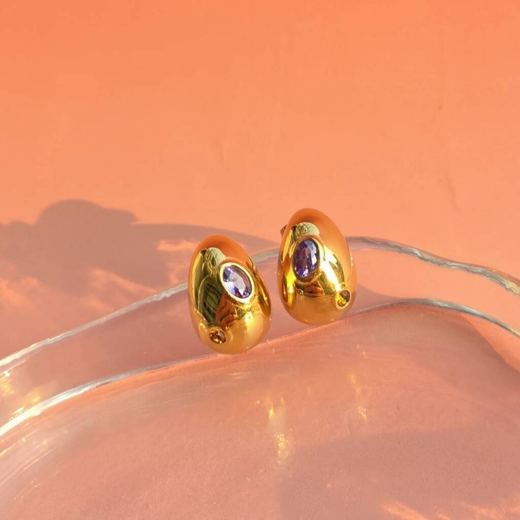 (WELRY.acc) พร้อมส่ง ต่างหูแป้นหยดน้ำประดับเพชรสี รุ่น Demie