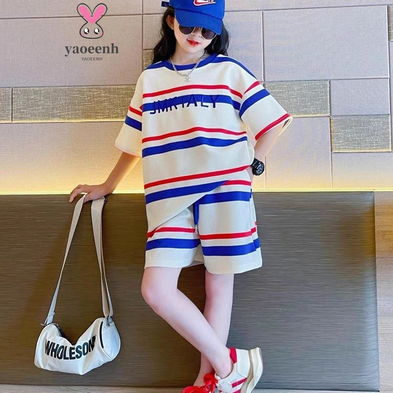 【YAOEENH】พร้อมส่ง ชุดเสื้อยืดแขนสั้น กางเกงขาสั้น ลายทาง ทรงหลวม สองชิ้น แฟชั่นฤดูร้อน สําหรับเด็กผู้ชาย และเด็กผู้หญิง 120-170 ซม.