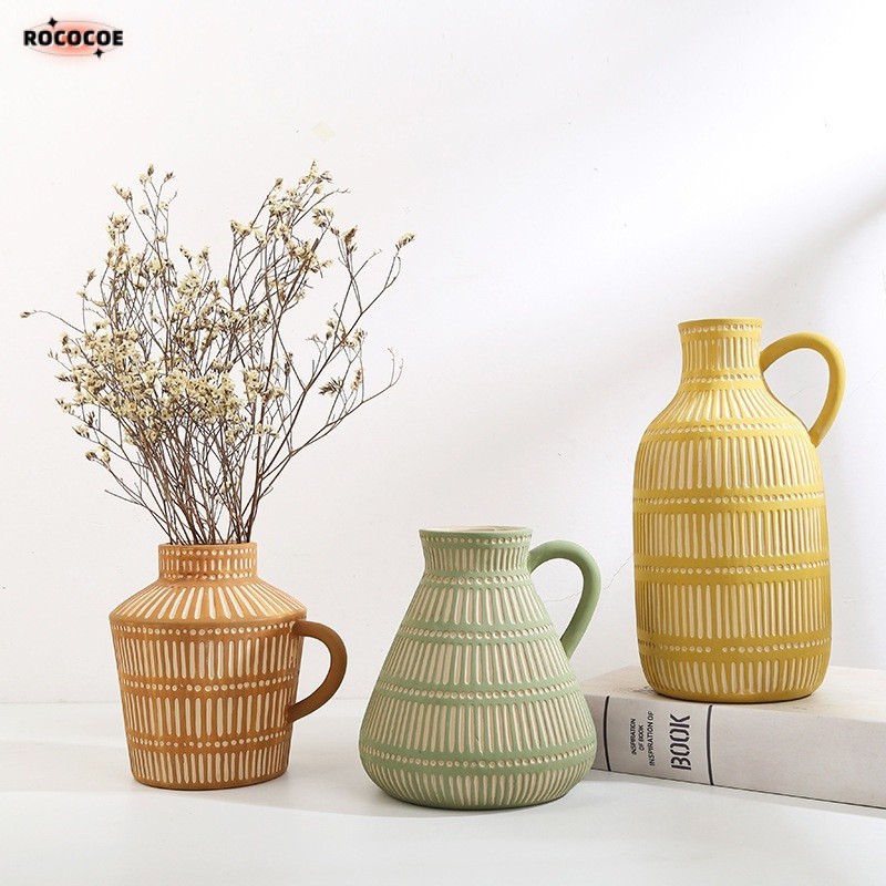 Boho Nordic Handpainted แจกันหูบ ้ านตกแต ่ งน ่ ารักแจกัน Cool แจกันสําหรับสตรอเบอร ์ รี ่ Party Home Decor