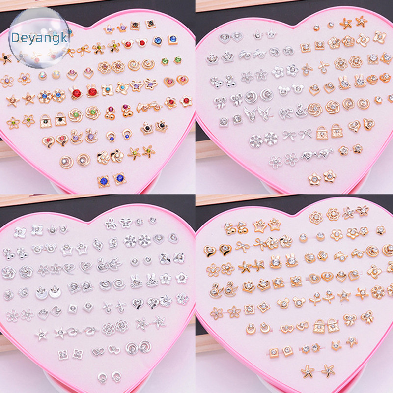 Deyangk 1 ชุดน ่ ารักประณีตหลากสีการ ์ ตูน Hypoallergenic พลาสติกสตั ๊ ดต ่ างหูชุดสําหรับสาวงานแต ่ งงานคริสต ์ มาสของขวัญเครื ่ องประดับ TH