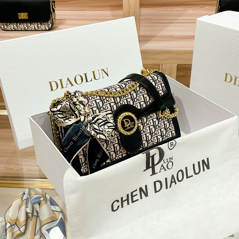 Ready Stock Organ Small Square Bag Lucky Turntable Shoulder Messenger Female Bag High-End Fashion Chain Small Bag