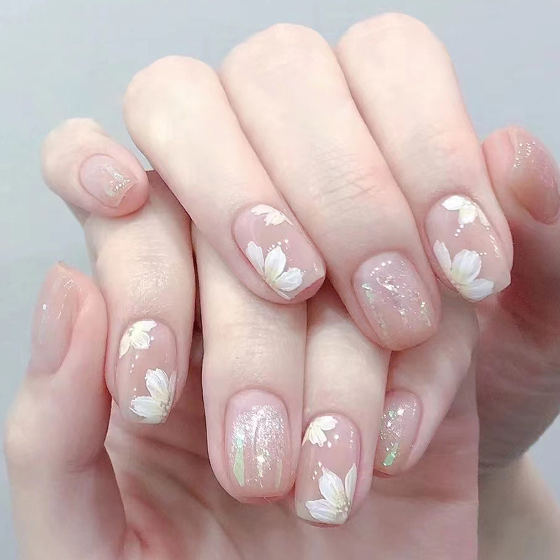 ชุดเล็บปลอม Nail Art อินเทรนด์ 24 ชิ้นพร้อมกาวเล็บปลอมแบบใช้ซ้ําได้
