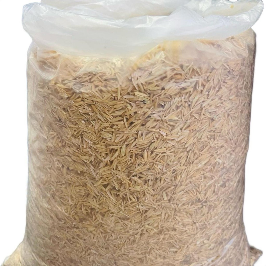 แกลบ แกลบดิบ แกลบใหม่ ถุงละ1กิโลกรัม 10บาทมาก่อนได้ก่อนของมีจำนวนจำกัด วัสดุปรุงดิน วัสดุเลี้ยงสัตว์