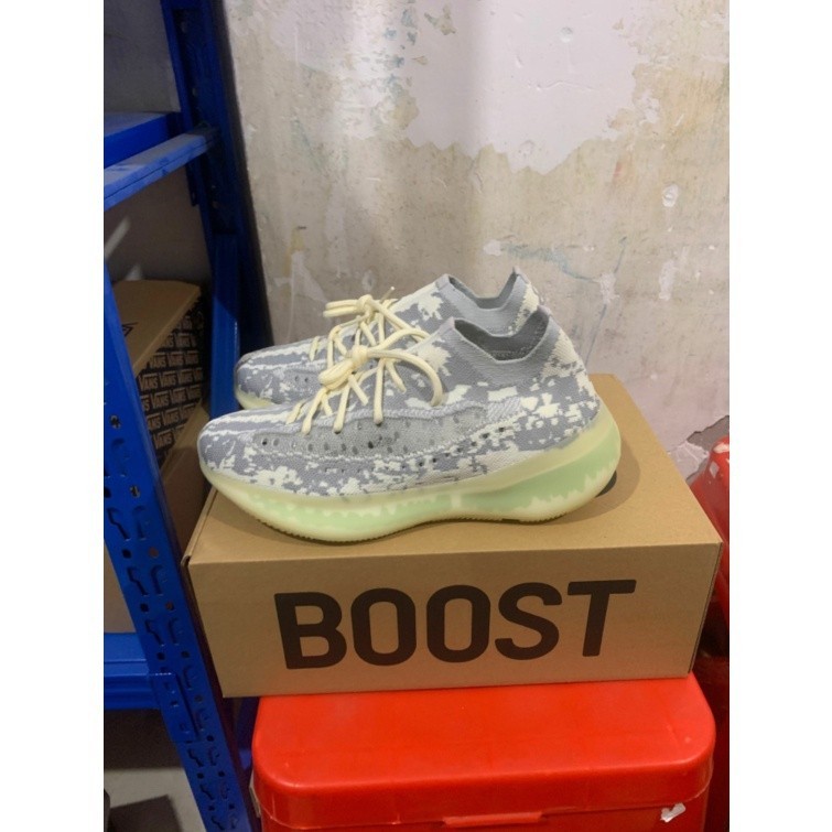 Adidas Yeezy Boost 380 alien รองเท้าผ้าใบลําลอง สําหรับผู้ชาย ผู้หญิง fv3260