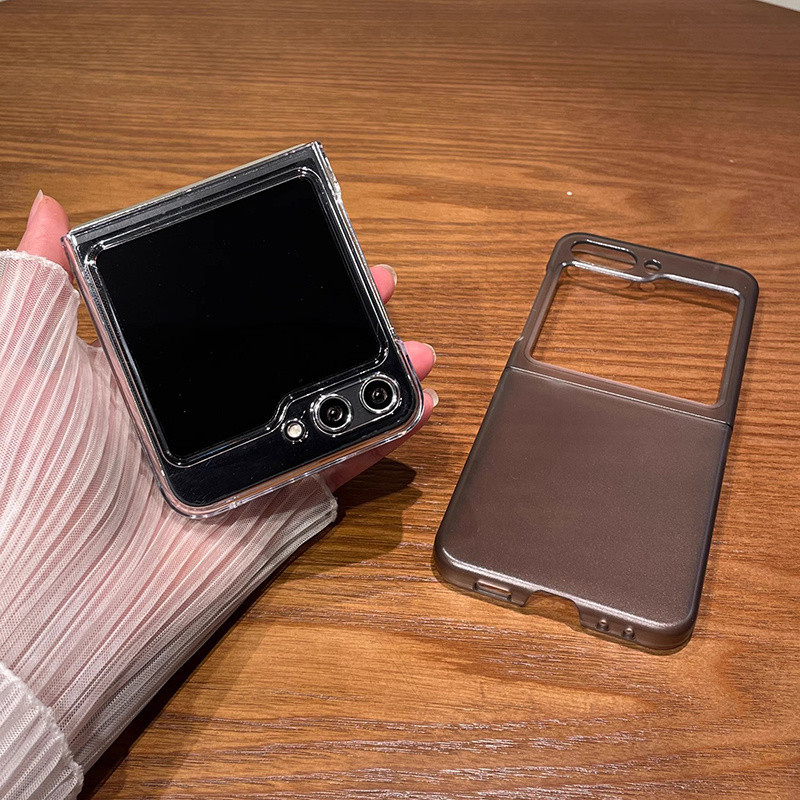 Ultra Thin Hard PC กันชนโปร่งใส Matte Clear สีดําเคสโทรศัพท์ Samsung Galaxy Z Flip 5 Z Flip 6 Z Flip