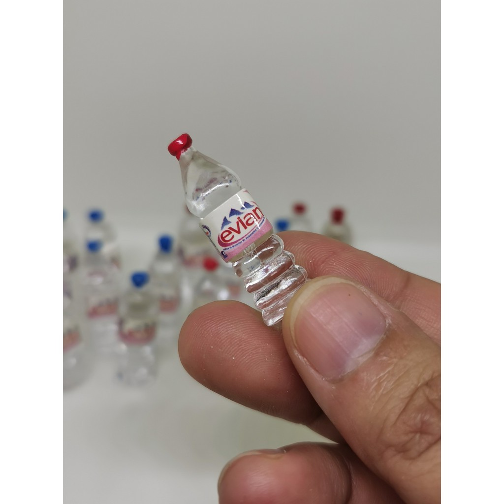 ขวดน้ำเปล่าจิ๋ว ขวดน้ำ ขวดน้ำดื่ม มีให้เลือก 7 แบบ #ของจิ๋ว #Dollhouse