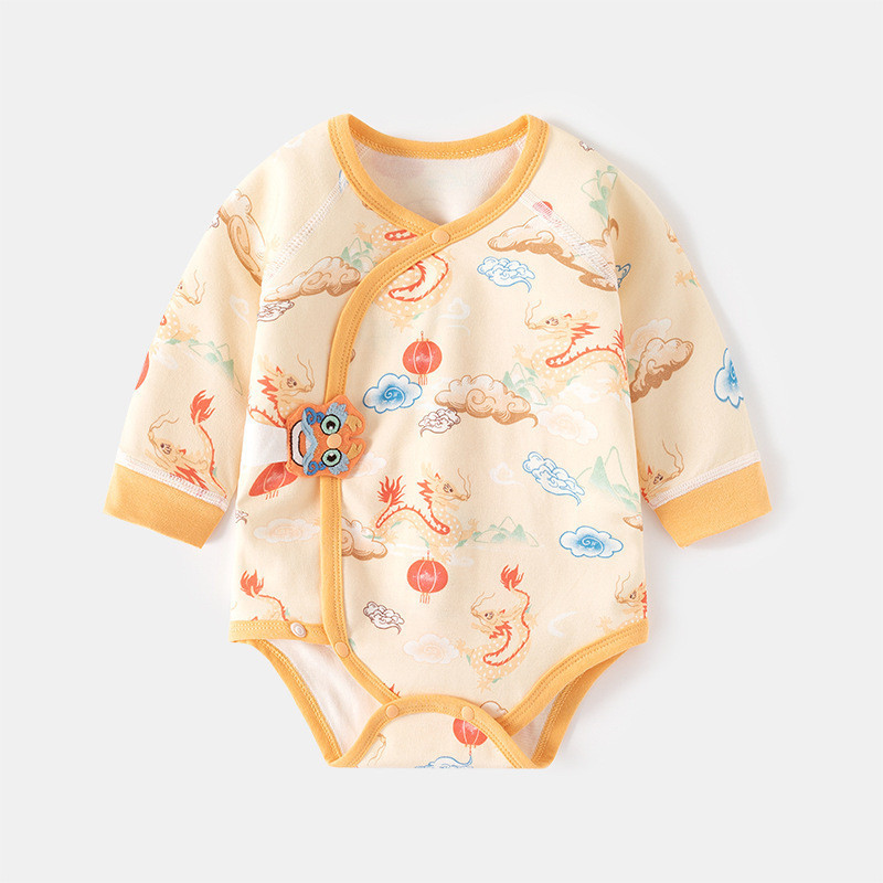 ✨พร้อมส่ง✨ ชุดรอมเปอร์ สําหรับเด็กทารก Baby Full Moon Chinese Style Fart Coat Baby Triangle Boneless Harper Newborn Long sleeved jumpsuit Class A Pure Cotton Infant Creeper
