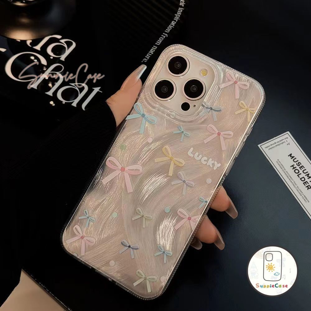 แฟชั่นโรแมนติกสีขาวโบว์คู่ภาษาอังกฤษ รักดิลเวอร์ขนนกเลเซอร์แขนนุ่ม iPhone XR 7 8 Plus 15 11 13 14 12 Pro Max XS X Max