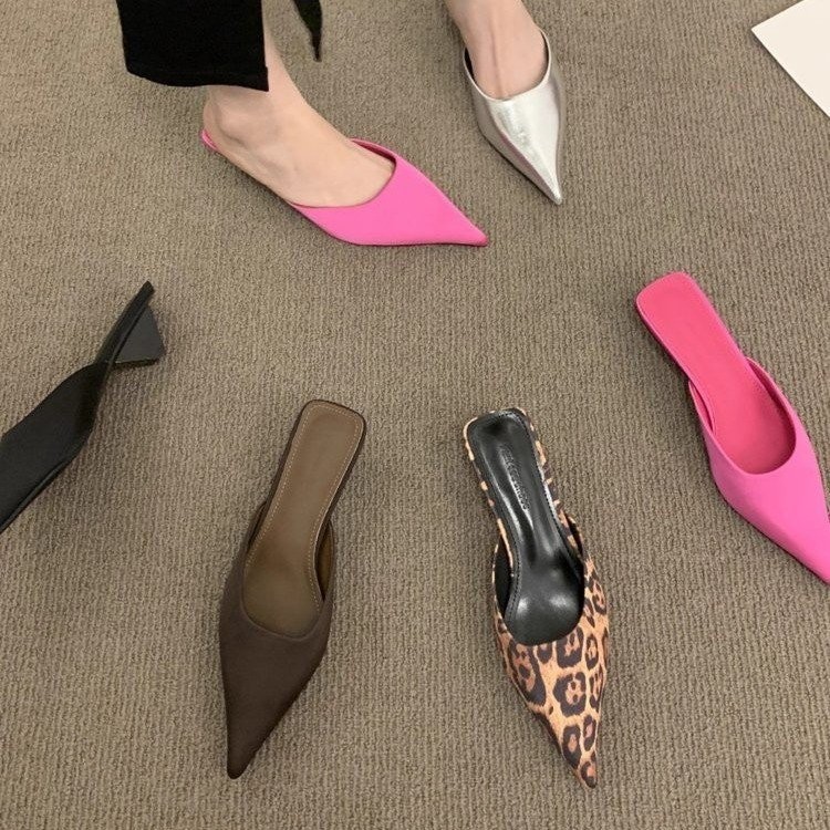 ผู้หญิงขนาดใหญ่รองเท้าส้นสูง Slip-On ยางรองเท้าส้นหนายาง PU ส้นต่ํา (เล็กกว่า 3 ซม.) Baotou