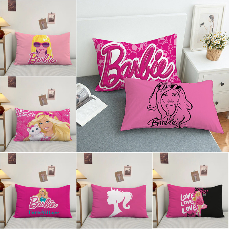 ปลอกหมอนตุ๊กตาบาร์บี้สีชมพู Disney Barbie Princess เด็กน่ารักโพลีเอสเตอร์สี่เหลี่ยม Pillowcover โซฟาตกแต่งบ้านหมอน (ไม่มีแกนหมอน)