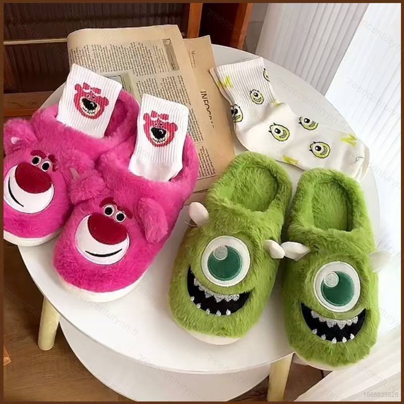 Toy Story ล็อตโซ่สตรอเบอร์รี่หมีไมค์รองเท้าแตะผ้าฝ้ายสีชมพูอบอุ่นในฤดูหนาวหอพักนักเรียนในร่มรองเท้าแตะตุ๊กตา