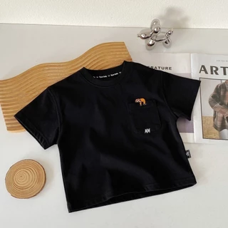 เสื้อยืดแขนสั้นเด็กผู้ชายฤดูร้อนสไตล์ใหม่แฟชั่นเวอร์ชั่นเกาหลีผ้าฝ้ายแท้คอกลมเย็บปักถักร้อยสไตล์ญี่ปุ่นหลวมสบายๆนุ่มสบายด้านบน