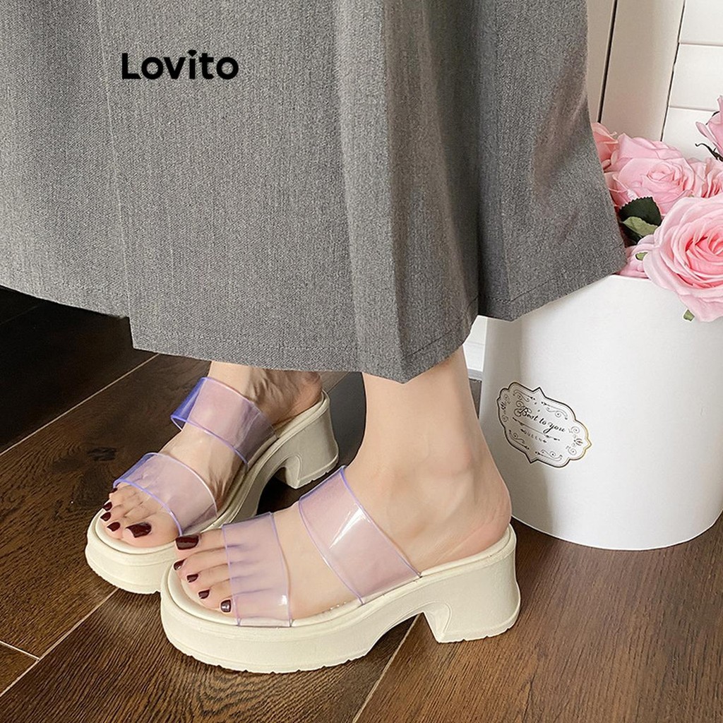 Lovito ลําลองธรรมดาอเนกประสงค์โปร่งใสพื้นหนาเพิ่มความสูงป้องกันการลื่นสวมใส่ด้านนอกรองเท้าแตะแบนสําหรับผู้หญิง  LFA62260