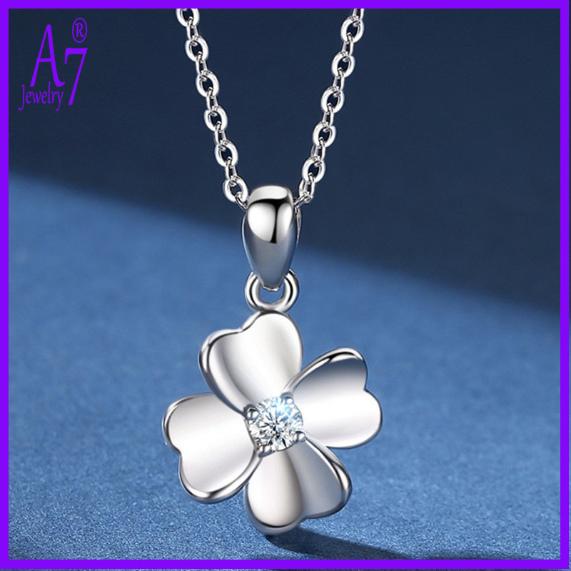 จี้โคลเวอร์สี่แฉกเพชรออกแบบเฉพาะที่ระลึก JJH3545