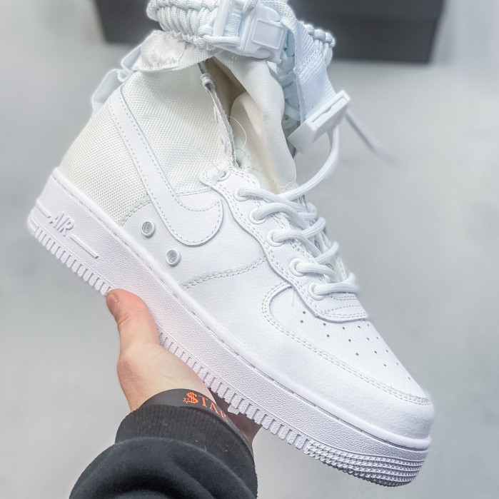 Nike Special Forces Air Force 1 White High-Top รองเท ้ าผ ้ าใบลําลอง