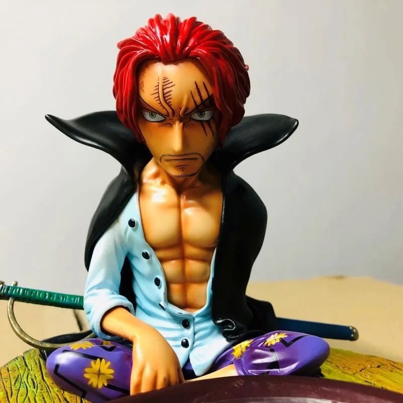 พร ้ อมสต ็ อก One Piece GK Red-Haired Shanks ฉากดื ่ ม Seated Boxed Figure ตุ ๊ กตาตกแต ่ งรุ ่ น BYHD