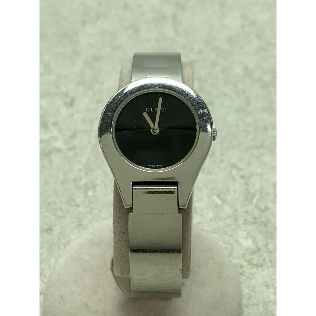 GUCCI Wrist Watch Silver Black Women Direct from Japan Secondhand