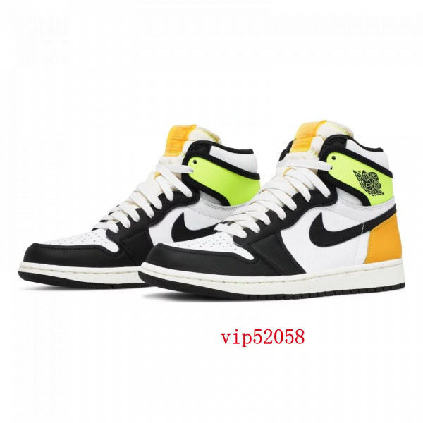 A/J 1 retro high og volt gold 555088-118รองเท้า ไม่จํากัดเพศ รองเท้าผ้าใบลําลอง
