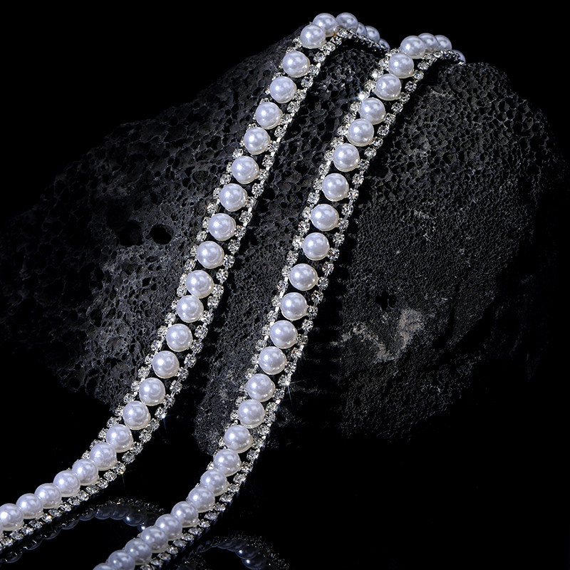 1 หลาสีขาวมุก พลอยเทียม ตัดริบบิ้นคริสตัลเงินมุกแบนโซ่เจ้าสาวชุดแต่งงานอุปกรณ์ตกแต่ง - รูปที่ 5