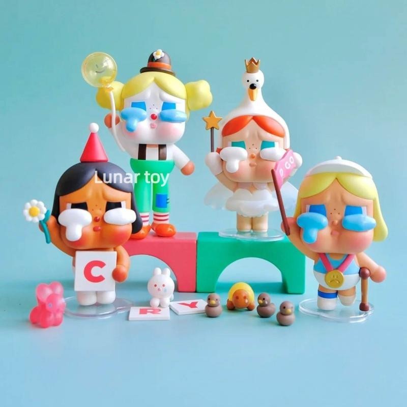 [ของแท้] POPMART CRYBABY tour series กล่องปริศนา ของเล่น ตุ๊กตา ของตกแต่งบ้าน ของขวัญวันเกิด