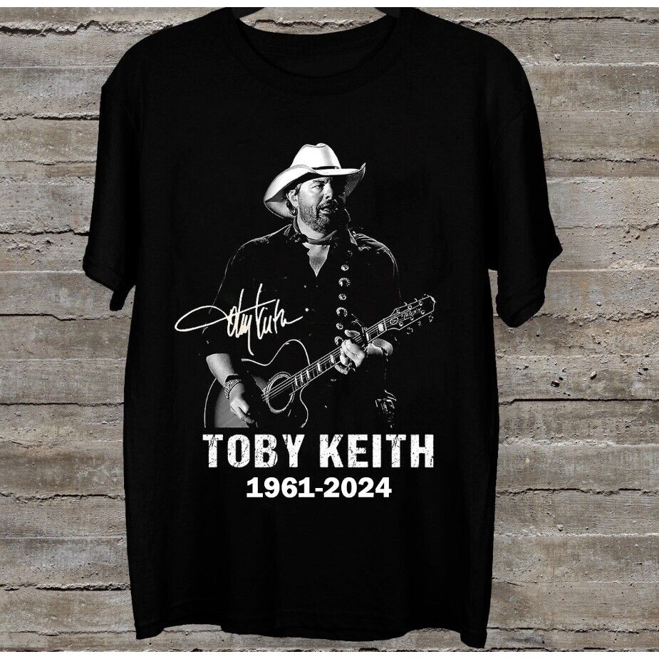 Remembering Toby Keith 1961-2024 เสื้อยืดแขนสั้นพัดลม