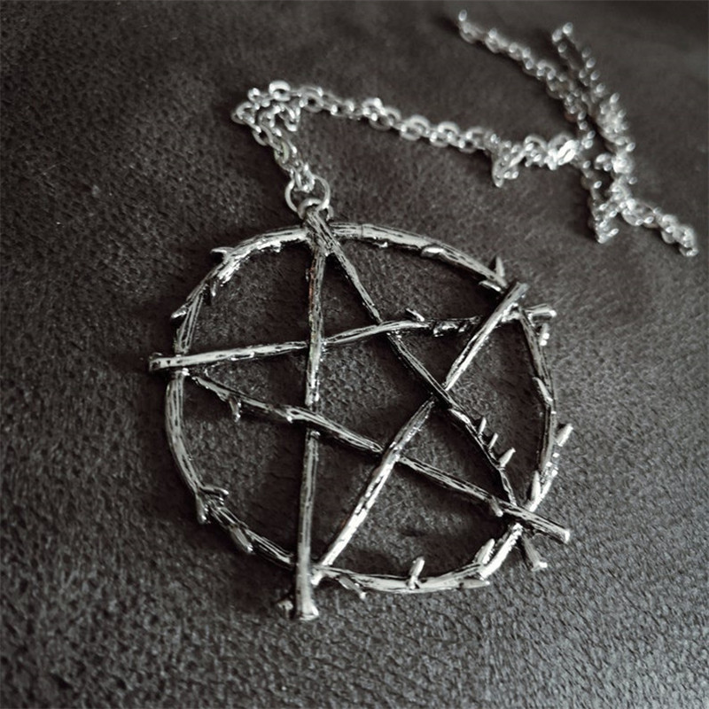 Yabi ins Star Gothic Dark Witch สาขา Pentagram Retro Distressed Silver ยาวเสื้อกันหนาวสร้อยคอสร้อยคอ
