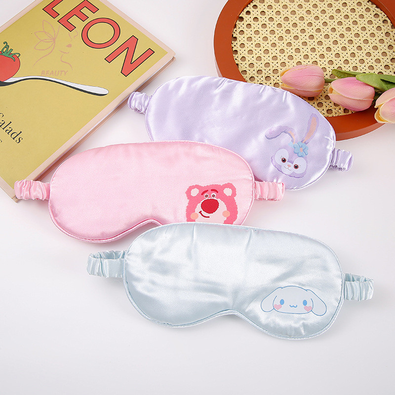 [maybeauty] Sanrio เลียนแบบ Silk Eye Mask สําหรับ Sleeping Breathable Eyeshade Cover สําหรับ Travel Nap Soft Comfort Blindfold Night Eyepatch {TH}