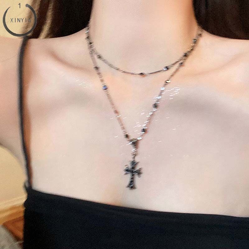 จัดส่งที่รวดเร็ว✨Dark Cross สร้อยคอลูกปัดผู้หญิงอินเทรนด์ 2 ชั้นคอ Niche หรูหรา Clavicle Chain-XINYIA1