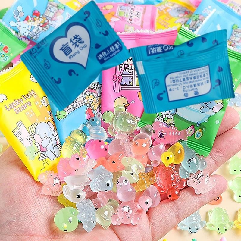 [ซาน] 20ชิ้นสัตว์เล็กมินิน่ารักเล่นตัวเลขเดากระเป๋าส่องสว่างตาบอดกล่องสไตล์สุ่มของเล่นน้ําจําลองการ์ตูนสัตว์เด็กของเล่น โผล่ ราคา ถูกที่สุด ดีลบีเคเค แกลเลอรีภาพที่ 2