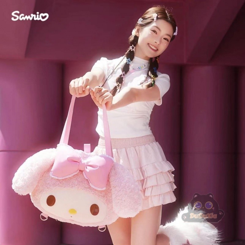 🎀การจัดส่งที่รวดเร็ว🎀ซานริโอ สไตล์เดียวกัน ทํานอง กระเป๋าการ์ตูนบิ๊กใบหน้า ทํานอง กระเป๋าเป้สะพายหลังความจุขนาดใหญ่ ทํานอง กระเป๋าถือน่ารัก สวัสดี คิตตี้ กระเป๋าสาวกร - รูปที่ 2