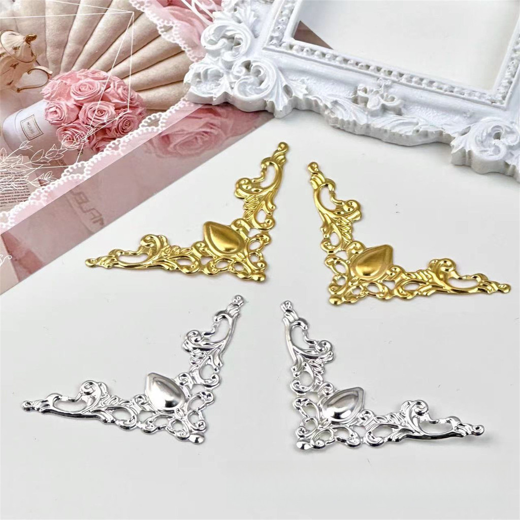 20ชิ้นสามเหลี่ยมสีทองลูกไม้กรอบรูปตกแต่งอุปกรณ์เครื่องประดับ ทําเอง ขายส่ง30 * 58มิลลิเมตร