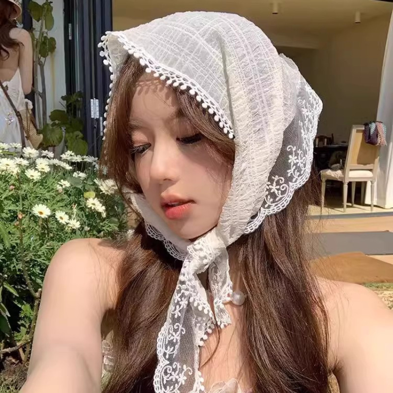 สไตล์อภิบาลลูกไม้สีขาวสามเหลี่ยมผ้าพันคอคาดศีรษะแฟชั่นผ้าพันคอผ้าอุปกรณ์ประกอบฉากภาพอุปกรณ์ผมสําหรับผู้หญิง