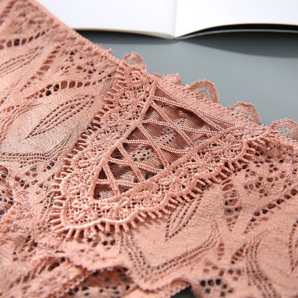 Zxyouping กางเกงชั้นในสตรีเซ็กซี่ลูกไม้ทองต่ําเอว Hollow G String T กลับชุดชั้นใน