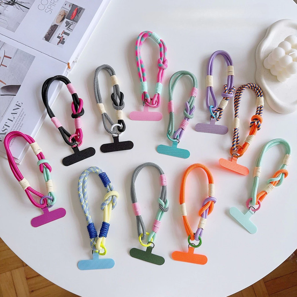ใหม่เคสโทรศัพท์แฟชั่นสร้างสรรค์ Lanyard Universal All-Match เชือกสั้นจี้แบบพกพา Dopamine การ์ตูนข้อมือเชือกกล้องตกแต่ง Anti-Lost เชือกกระเป๋าอุปกรณ์เสริมของขวัญ