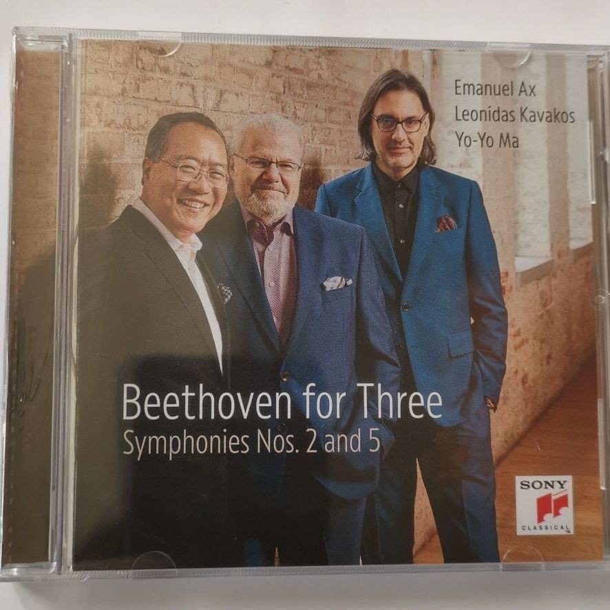 F422 Emanuel Ax Leonidas Kavakos Yo-Yo Ma Beethoven – Beethoven for Three - Symphonies Nos. 2 และ 5 CD 2022 Classical A0519