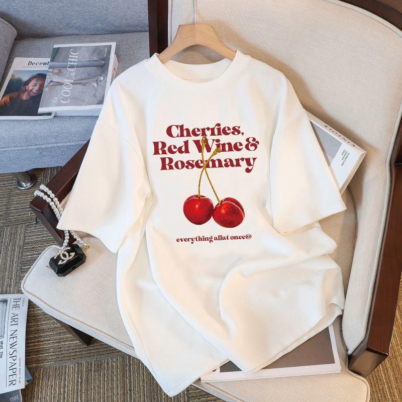 【ส่งจากไทย】เสื้อยืดสไตล์เกาหลีแบบใหม่ ลายสวย ท็อปส์ซูผู้หญิง ผ้านุ่ม ใส่สบาย Clothing Tshirt