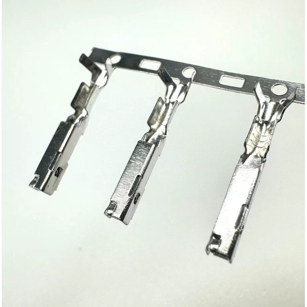 1.5 ปลั๊กสปริงสายไฟรถยนต์เทอร์มินัลทองแดง DJ622-F1.5A ขั้วต่อในประเทศ 7116-4103-02