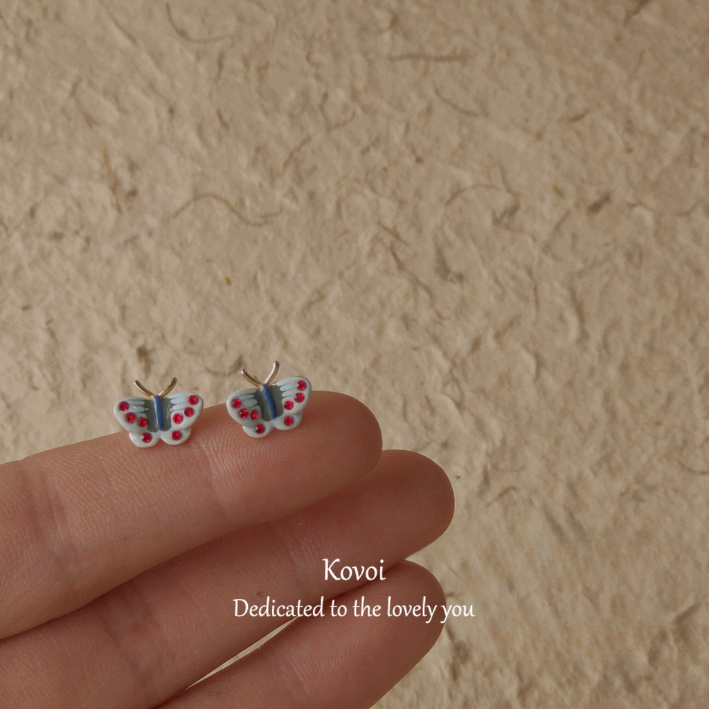 Kovoi/real Gold Enamel Craft หยดเคลือบภาพวาดน ้ ํามัน Mini Retro ผีเสื ้ อขนาดเล ็ กความงามต ่ างหูหญิง