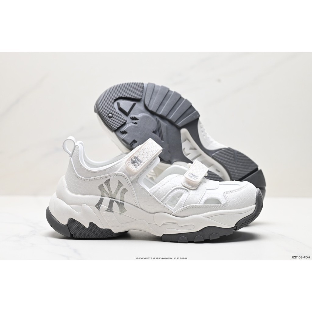 Original Korea x MLB Big Ball Chunky Mesh Sandals สําหรับปีนเขาและเดินป่าบนชายหาด ความหนากันกระแทก casual Velcro รองเท้ากีฬารองเท้าวิ่งกลางแจ้ง